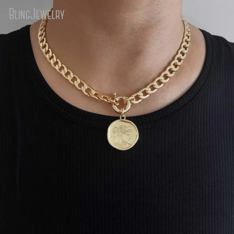 10pcs Waterproof Stainless Steel Box Chain Jewelry Lucky Six Pence U.K Elizabeth Coin Gold Color Women Medallion Necklace Tiki