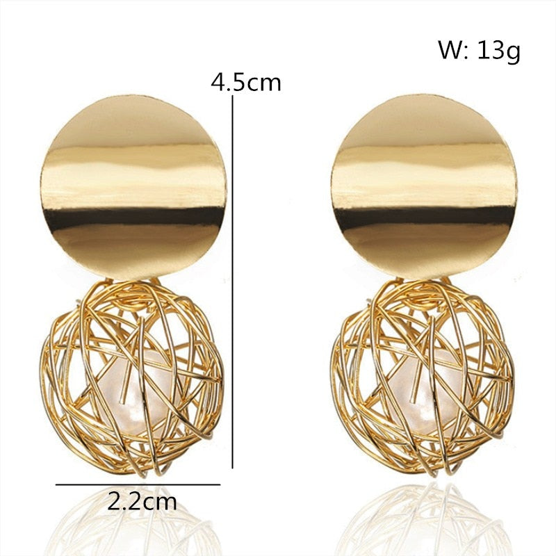 Delightfully charming and oh-so romantic, these earrings are crafted with zinc alloy and metal for a twinkling sparkle. Adorn yourself in these stylish and fashionable drop earrings perfect for any woman.