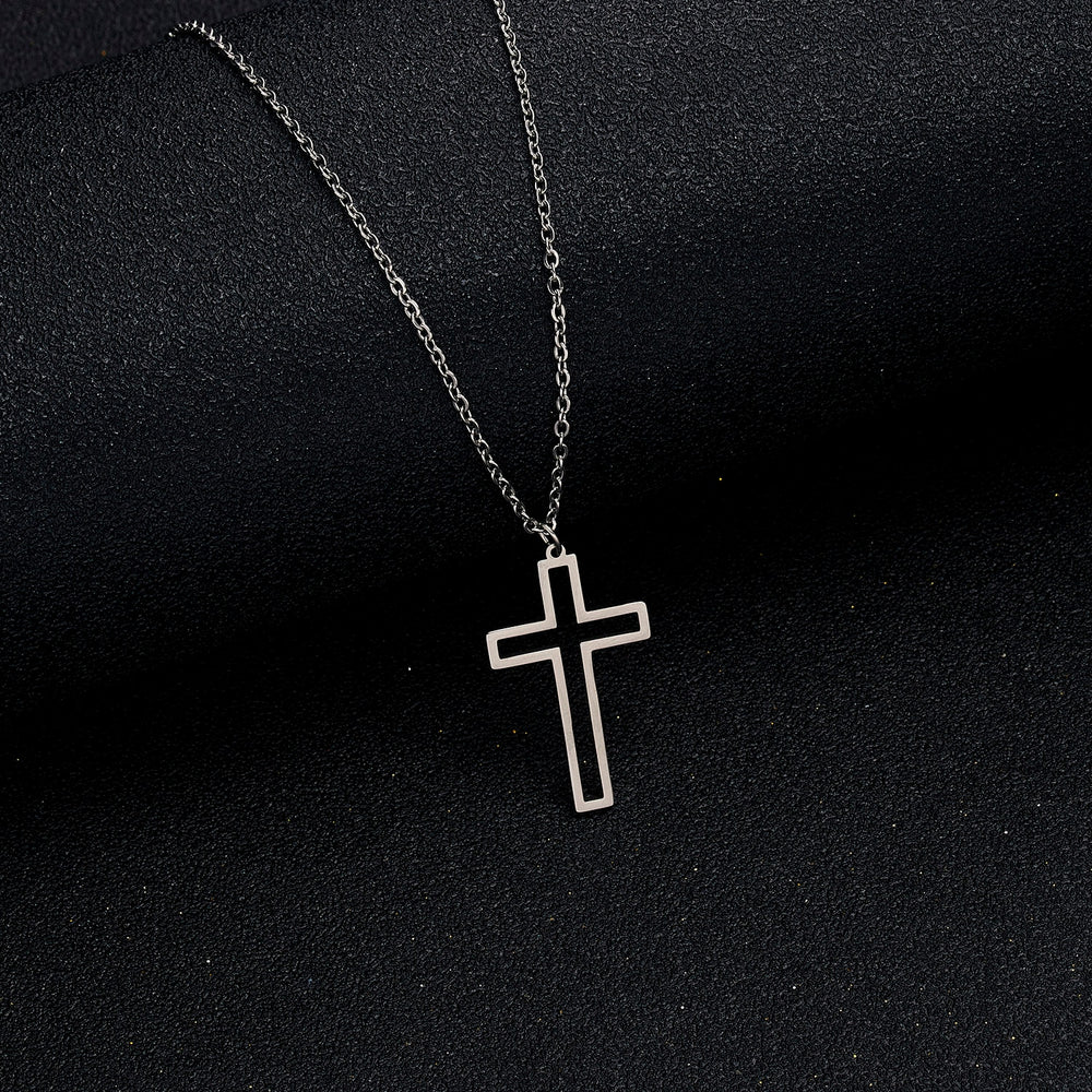 Enjoy the stylish, modern look of this stainless steel Long Chain Small Lightning Pendant Necklace! It's perfect for both men and women, and features a unique lightning modeling. The hardwearing link chain ensures long-lasting performance.