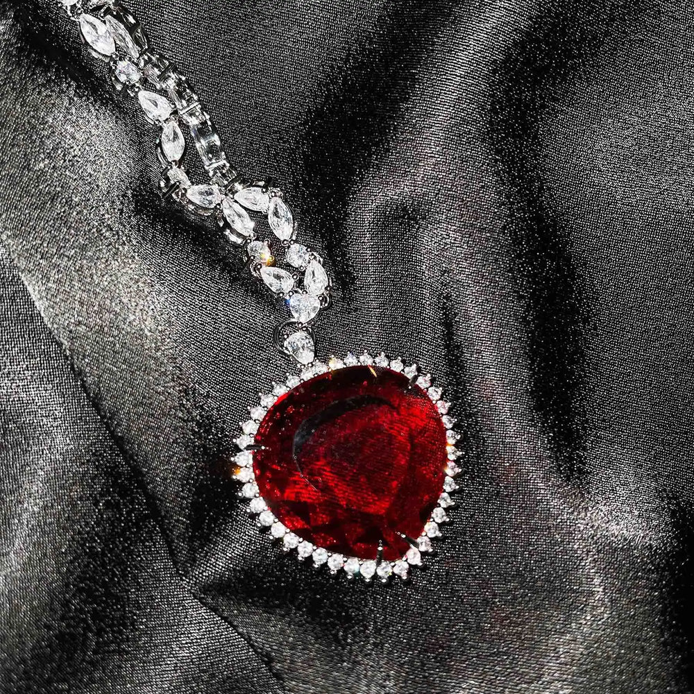 Blue Red TITANIC Heart of the Ocean Necklaces for Women Romantic Crystal Chain Pendant Necklaces Valentine's Day Jewelry Gift