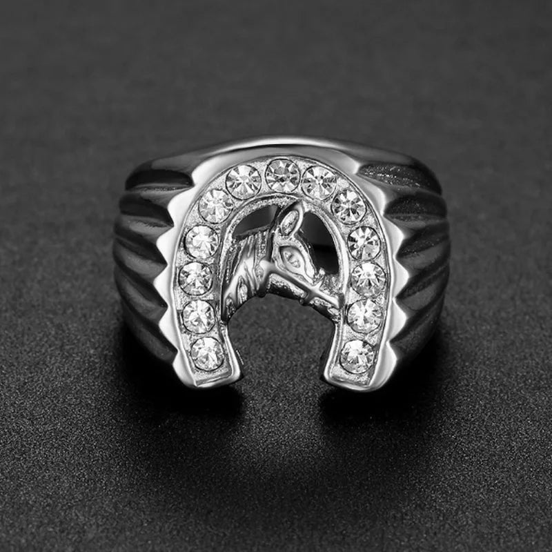 A unique selection of men's rings, including animal-inspired designs like the horse head and horseshoe rings. These hollow rings are perfect for those who appreciate hip hop and punk styles, making them ideal gifts for boys who want to stand out with their jewelry choices.