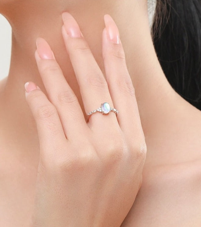 925 Sterling Silver Minimalist Oval Moonstone Wedding Band Ring