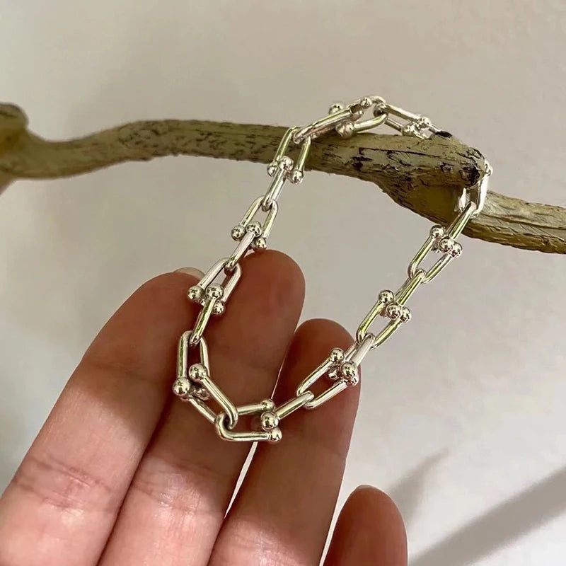 1:1 Women's High-end Luxury Jewelry 925 Sterling Silver Fashion Horseshoe Buckle U-shaped Bracelet Party Holiday Gift