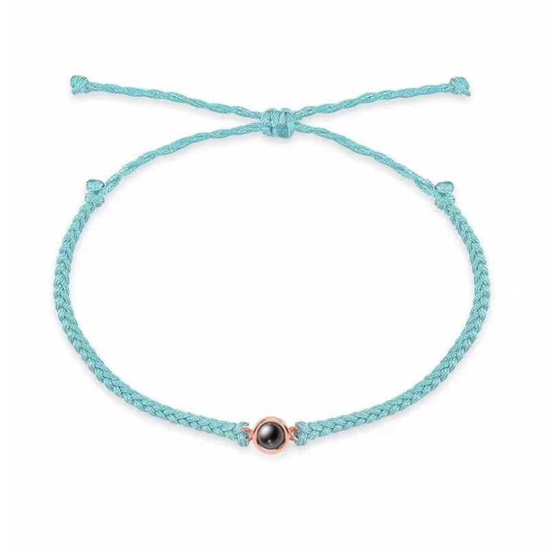 48580243357993|48580243390761