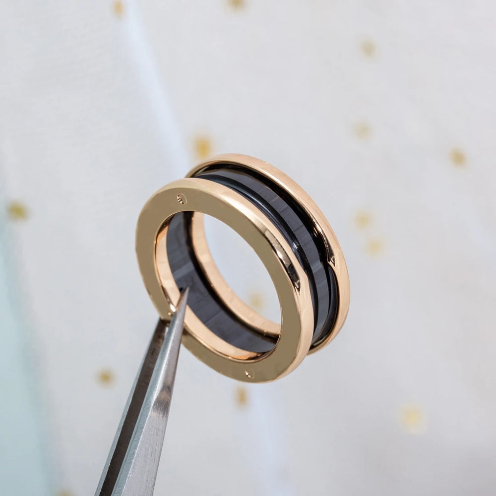 Fashion Classic Brand Rose Gold Black  Ceramic Ring for Ladies And Couples Gifts Simple and High End Luxury Banquet Jewelry