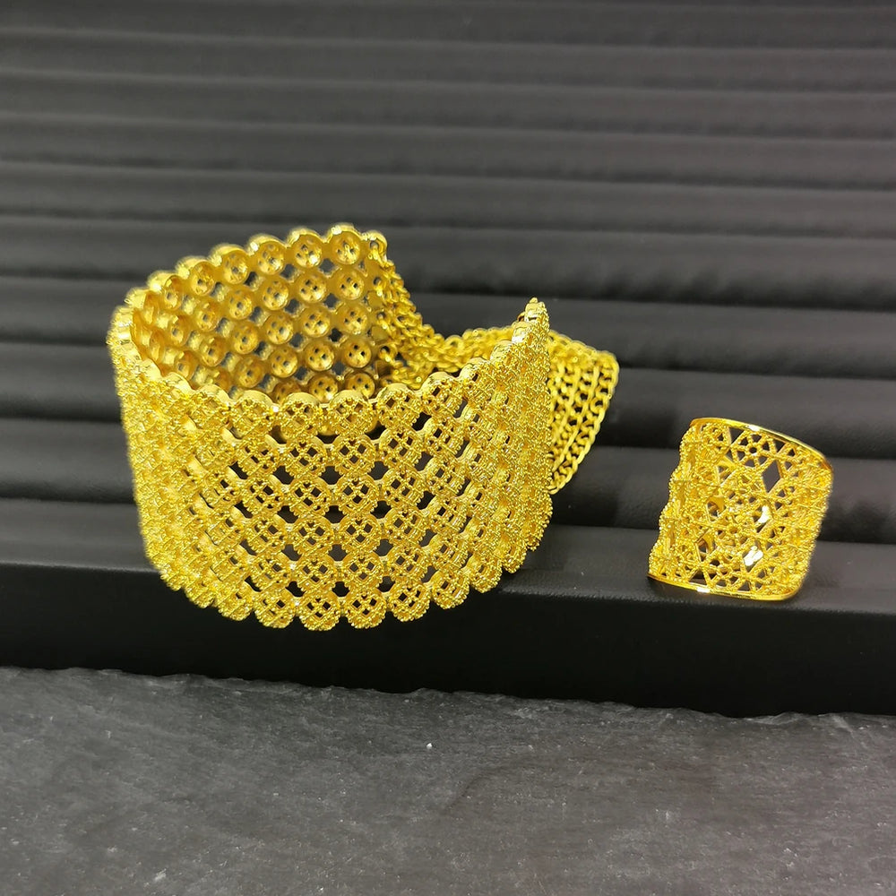 Yellow Gold Color Dubai Jewelry Set For Women Round Hollow Alloy Wide Bracelets Rings Sets African Statement Bangle With Chains