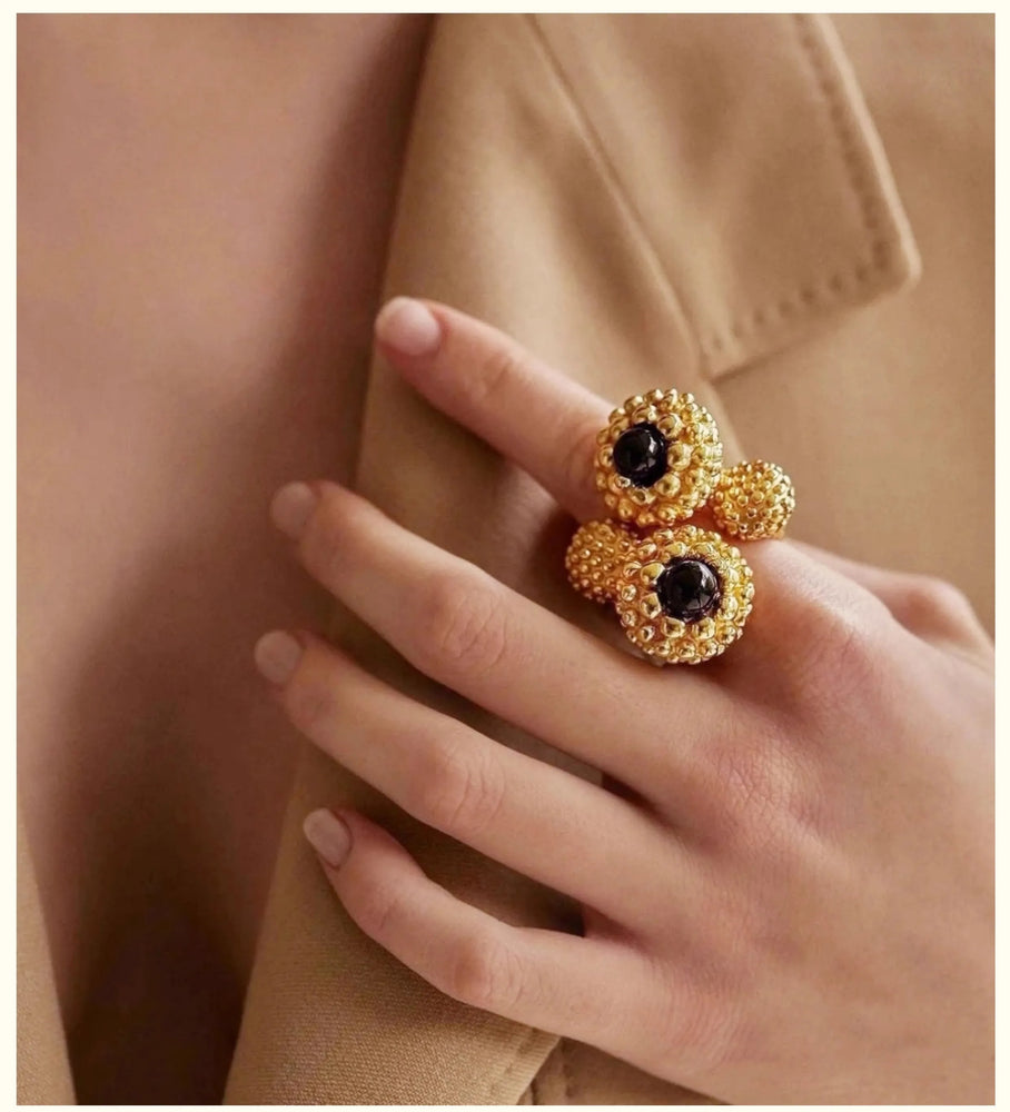 Vintage Gold Plated Black Agate Metal Chunky Open Rings for Women Girls Exaggerated Charm Party Jewelry Accessory