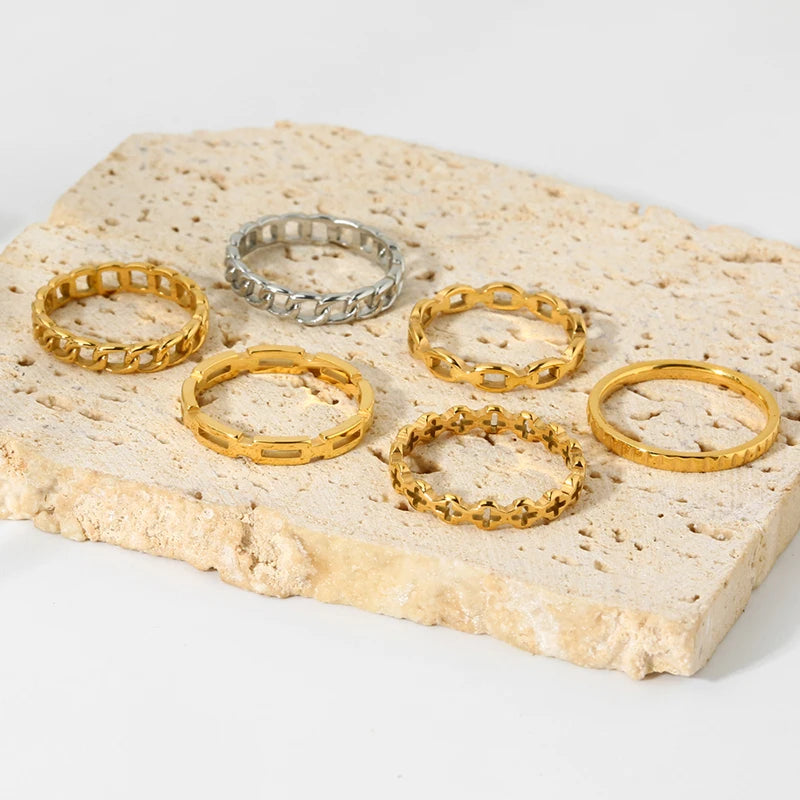 Simple Stainless Steel Plated 18K Gold Twisted Cross Geometric Texture Stacking Ring for Women Jewelry Gift