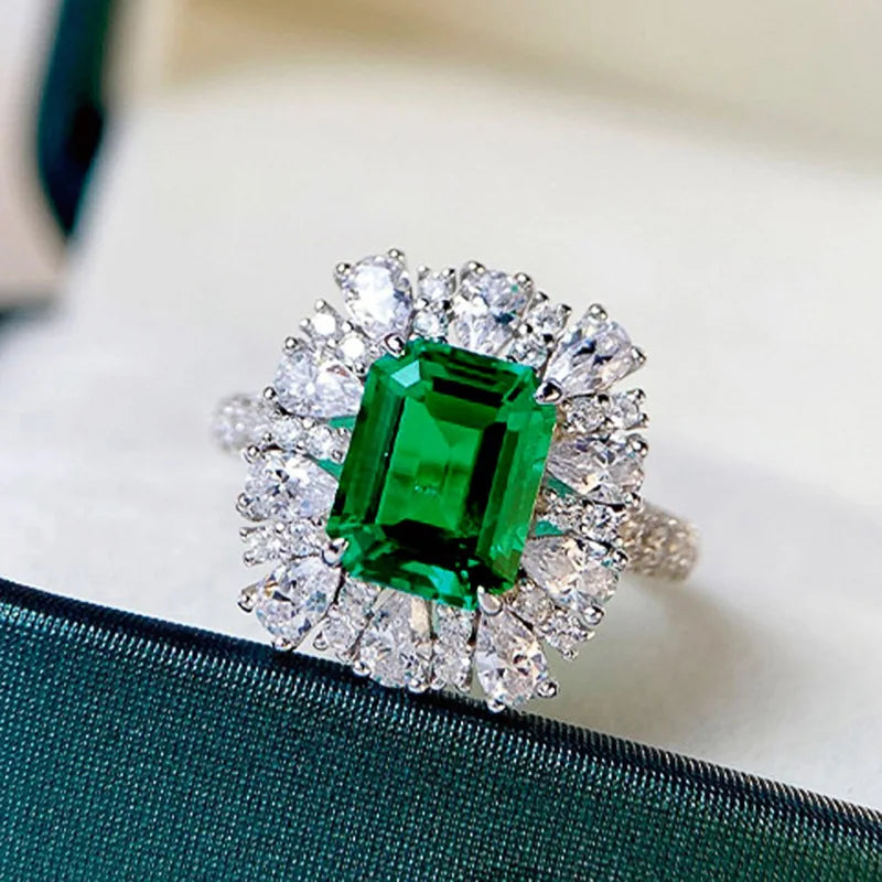 2025 New Luxury European and American French Palace Style Emerald Geometric Square Zircon 3-piece Set Necklace  Ring