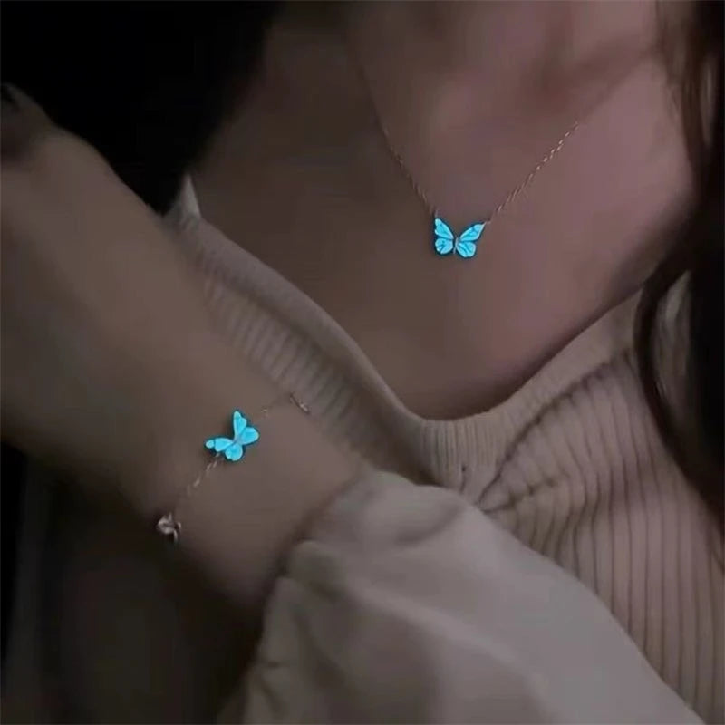 New Fashion Blue Luminous Butterfly Necklace Bracelet Set for Women Glow in the Dark Clavicle Chain Choker Girls Party Jewelry