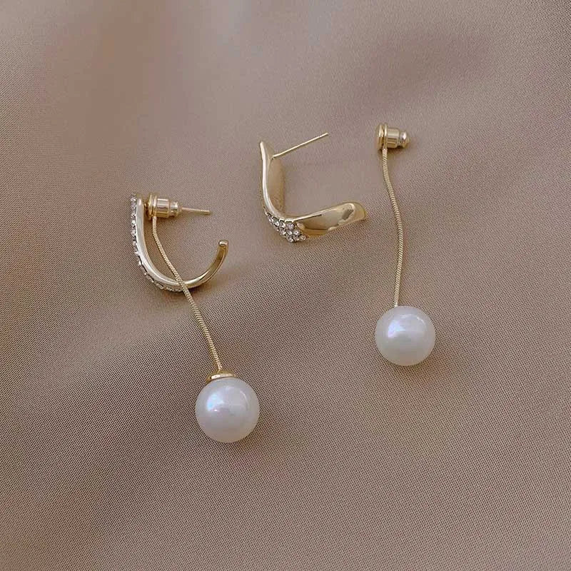 2024 New Classic Elegant Imitation Pearl Dangle Earrings For Women Crystal Long Tassel Exquisite Drop Earring Wedding Jewelry