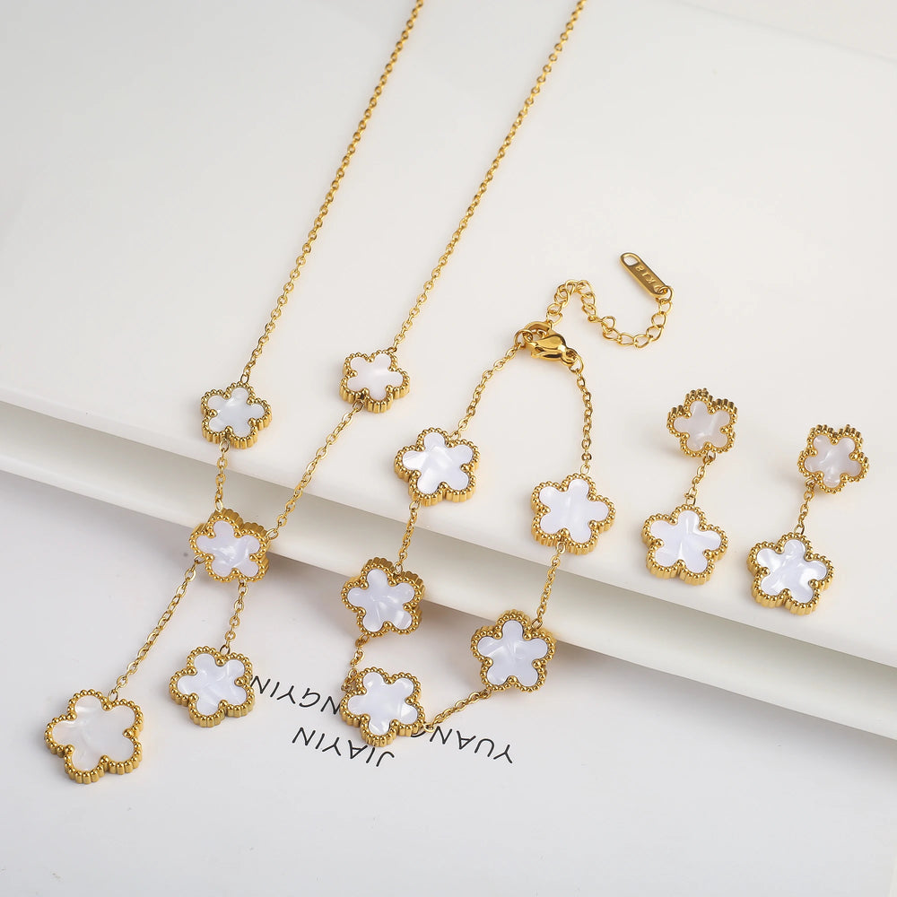 Hot Selling Plum Blossom Plant Five Leaf Flower Jewelry Set Bracelet Necklace Earrings Women Stainless Steel High Quality Clover
