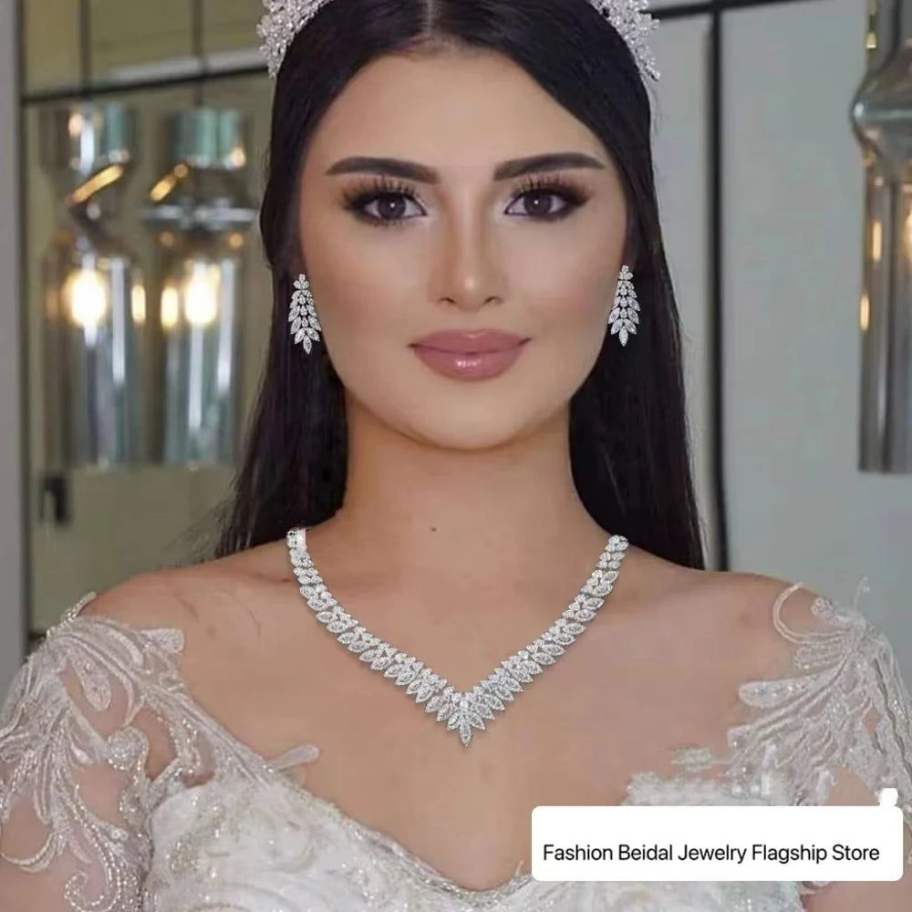2025 Fashion Minimalist 4-piece Cubic Zirconia Bridal Wedding Jewelry Set Saudi Nigeria Women's Romantic Wedding Dress