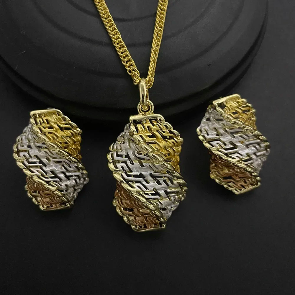 24K Gold-plated Two Piece Copper Jewelry Set India Dubai Jewelry Gold Warped Geometry Necklace Earrings