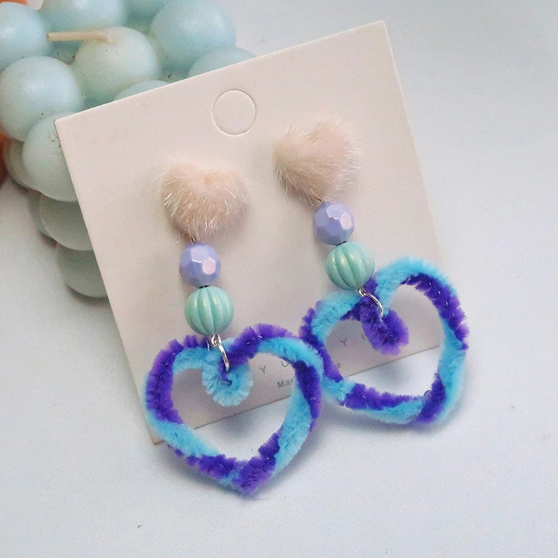 Experience the latest Christmas fashion with our exquisite 2023 collection of earrings. These elegant earrings feature a combination of zircon, pearls, and snowflake designs, adding a touch of sophistication and charm to your look. Perfect for those who appreciate a princess-like style, these earrings are sure to make a statement.