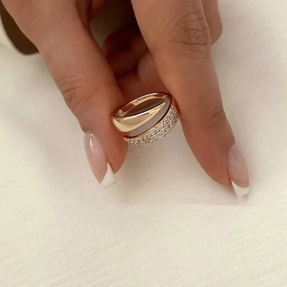 2025 New Stainless Steel 18 K Gold Plated Sun Rings for Women Natural Stone Inlaid in Hollow Metal Texture Ring Trendy Jewelry