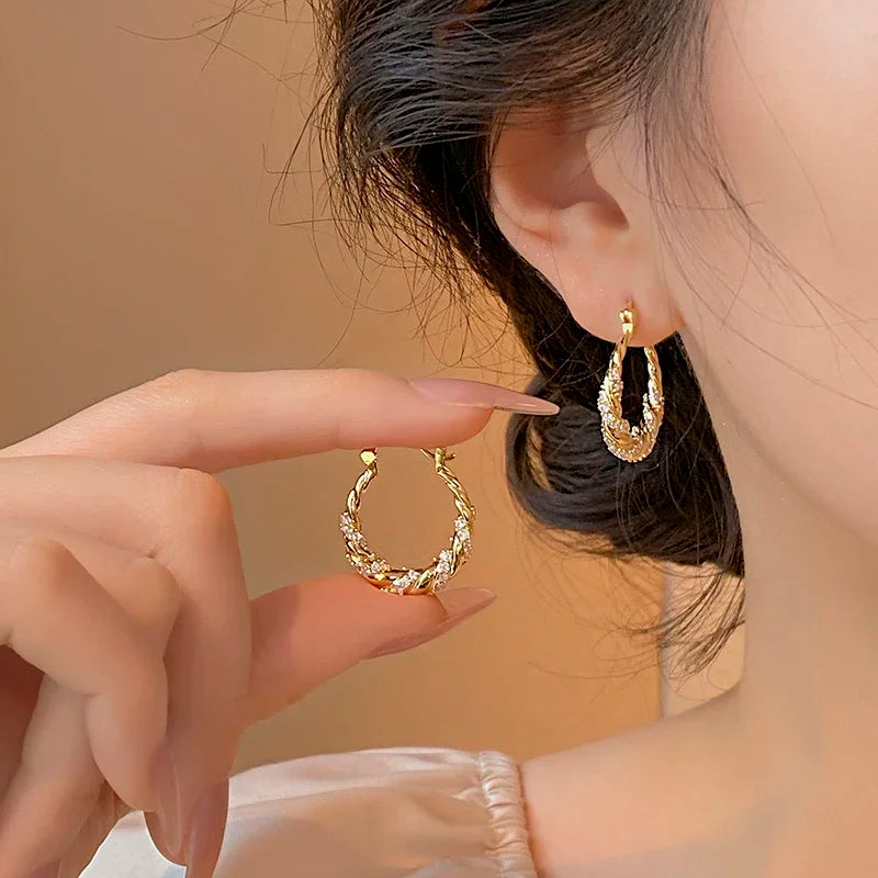 1pair New Design Light Luxury Unique Zircon Winding Hoop Earrings Fashion Women Elegant Gold Color Metal Jewelry Gifts