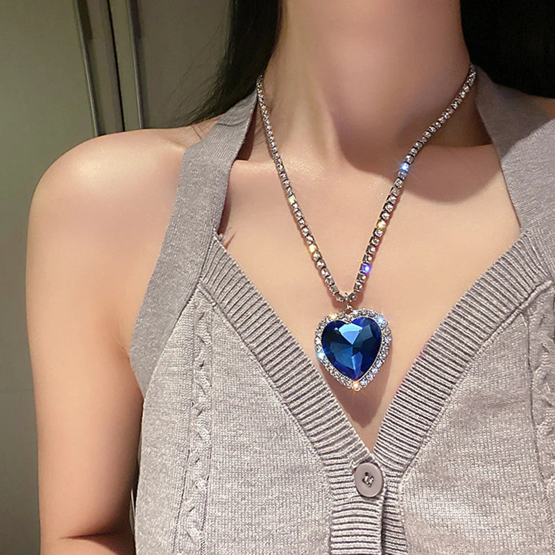Heart of Ocean Necklace Big Blue Red Heart Pendant Necklace for Women Shiny Rhinestone Chain Necklace Party Wedding Jewelry