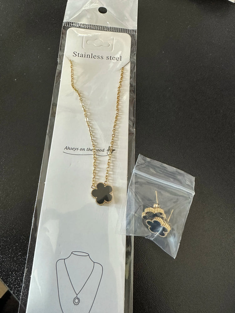 2pcs/Set Flower Stainless Steel Pendant Necklace Earrings For Women Trending New In Fashion Jewelry Set Accessories Clover