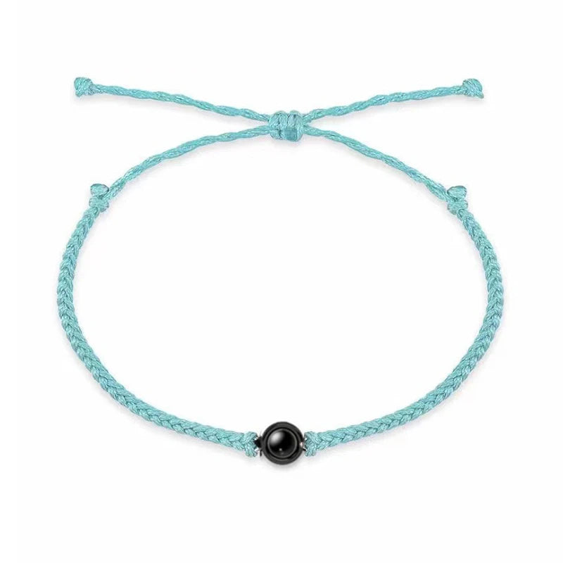 48580243423529|48580243456297