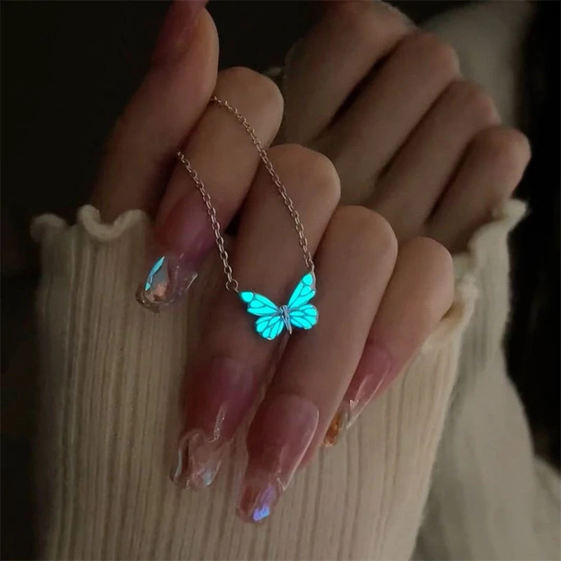 New Fashion Blue Luminous Butterfly Necklace Bracelet Set for Women Glow in the Dark Clavicle Chain Choker Girls Party Jewelry