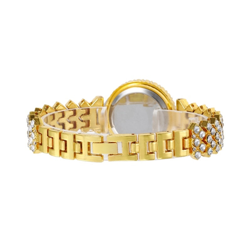 An elegant accessory, crafted with careful attention to detail. Make a statement with this timeless piece you'll cherish for years to come.