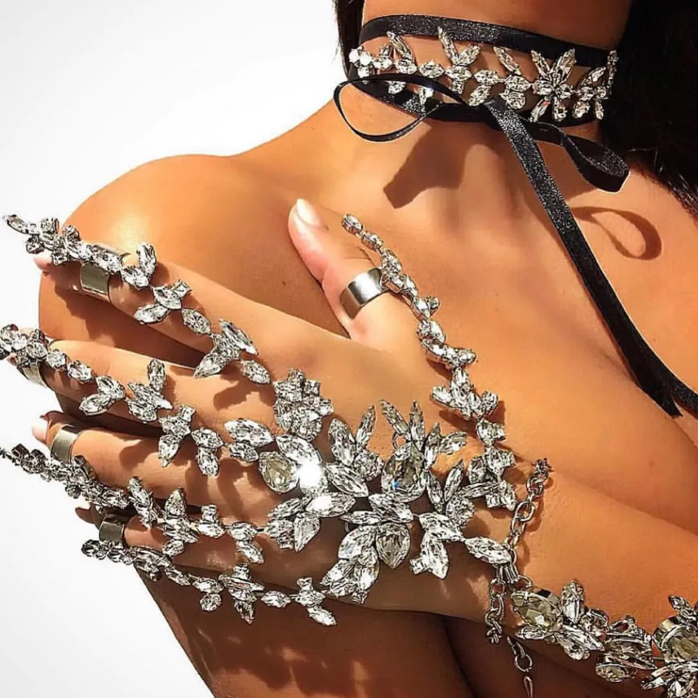 Crystal Finger Harness Bracelet Bridal Hand Decoration Wedding Gift Exaggerated Rhinestone Bangles Ring for Women