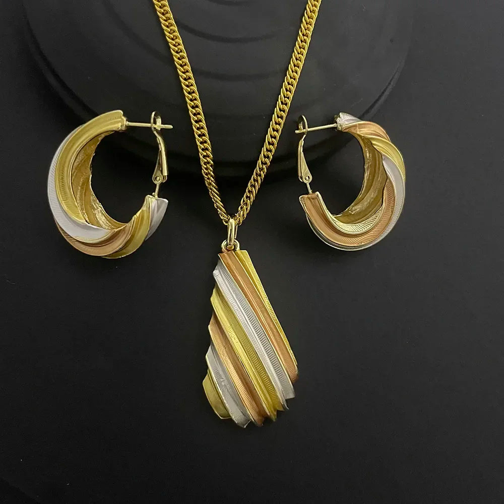 24K Gold-plated Two Piece Copper Jewelry Set India Dubai Jewelry Gold Warped Geometry Necklace Earrings