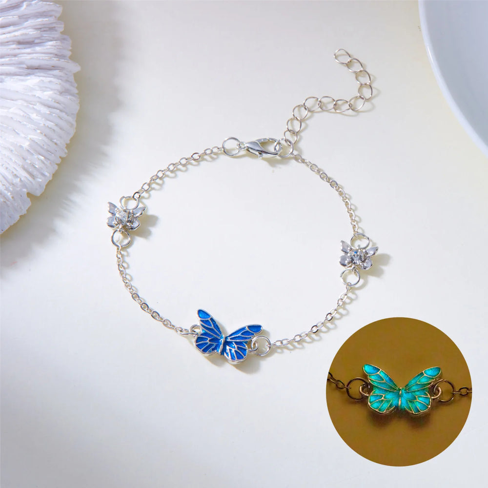 New Fashion Blue Luminous Butterfly Necklace Bracelet Set for Women Glow in the Dark Clavicle Chain Choker Girls Party Jewelry