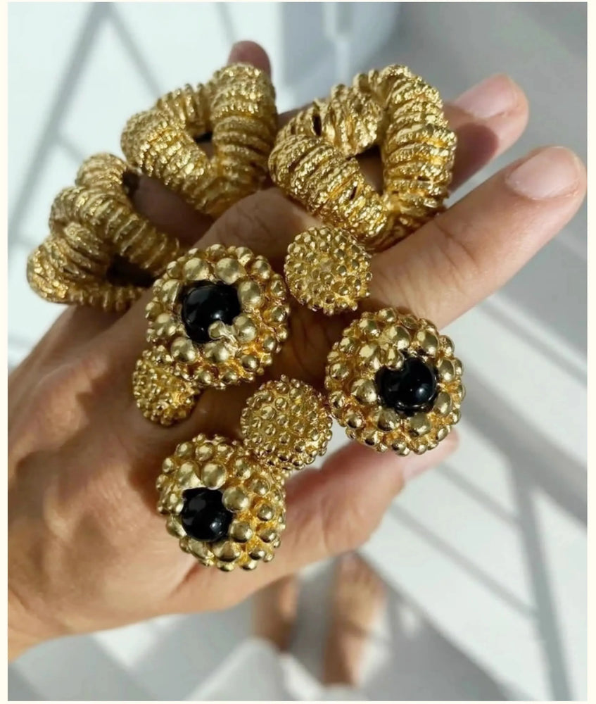 Vintage Gold Plated Black Agate Metal Chunky Open Rings for Women Girls Exaggerated Charm Party Jewelry Accessory