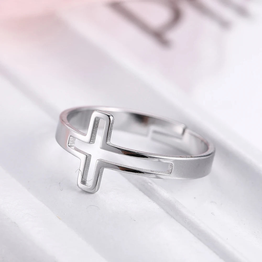 2025 Jesus Cross Rings for Women Stainless Steel Gold Color Open Finger Ring Christian New Fashion Jewelry Party Gift