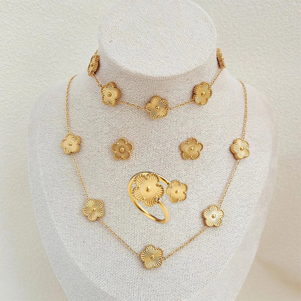 New Luxury Stainless Steel Five Leaf Flower Bracelet Necklace Earrings Ring Jewelry Set Classic for Woman Party Fashion Jewelry