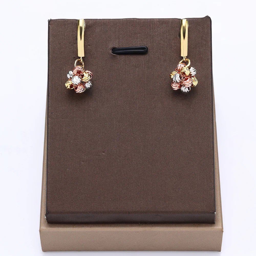 Fashionable 4-piece set of hand-woven gold and multi-color copper beads wavy line wear Open cuff bracelet ring for women's daily