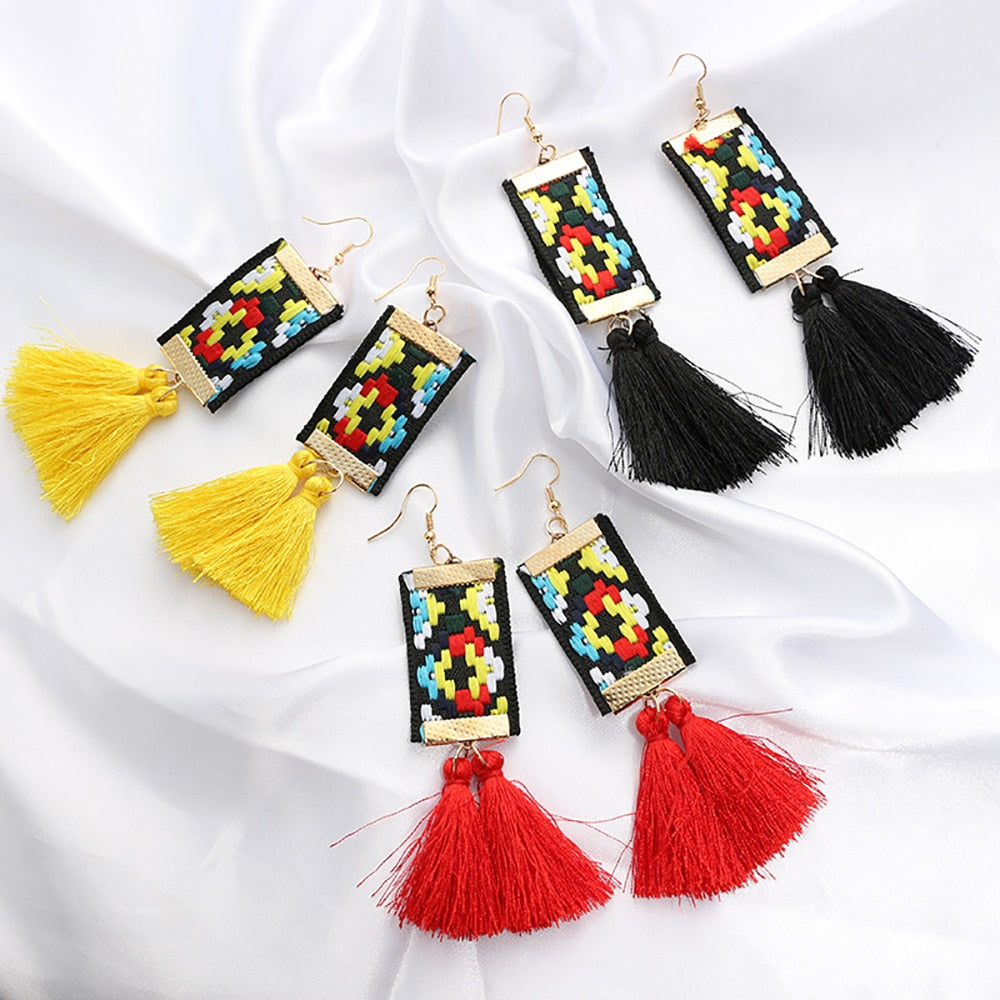 These fashionable Ethnic Square Earrings feature a chic zinc alloy design perfect for any stylish look! Ideal for the modern woman, these drop earrings make a bold statement in any ensemble.