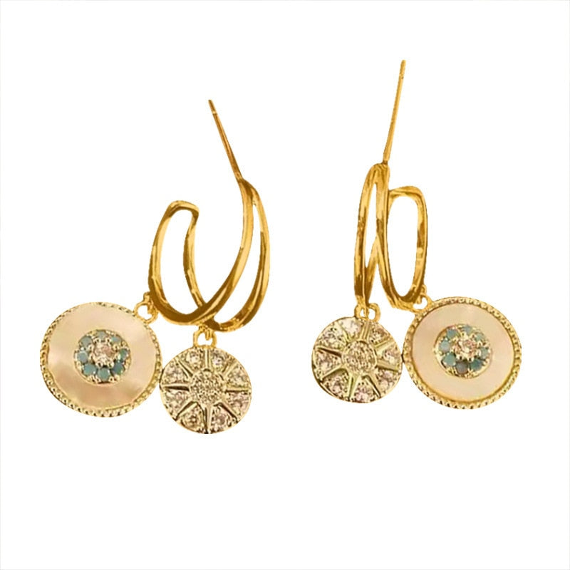 Gold Geometric Round Earrings
