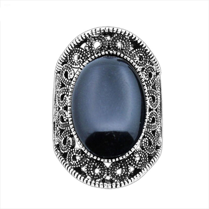 Vintage Hollow Flower Oval Stone Ring